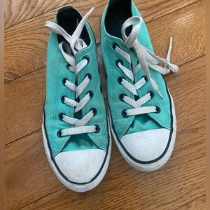 Girls converse 1.5